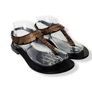 Lilla Lane Gallerie Hug Flat Handmade Leather Black T-Strap Sandals Size 39 9